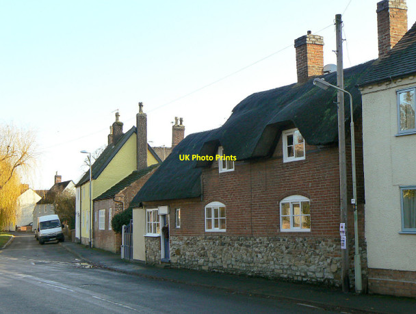 Photo 6"x4" Thatched cottage on Brook Street (No.58) Wymeswold c2011