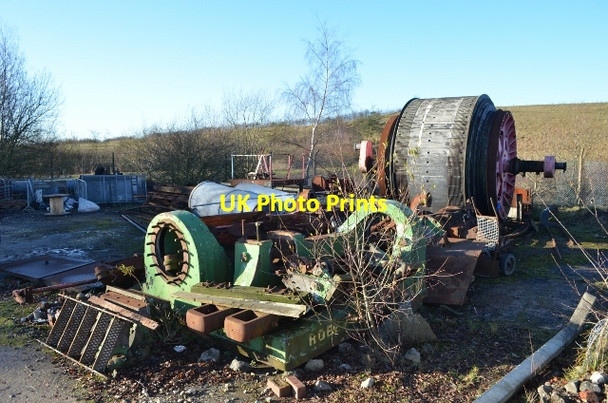 Photo 6"x4" Westthorpe Colliery Winding Engine New Houghton\/SK4965 c2011