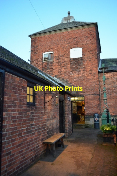 Photo 6"x4" Wollaton Hall Agricultural Buildings Lenton Abbey c2011