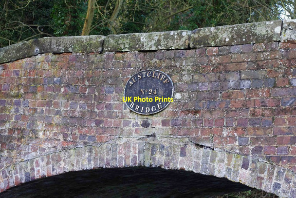 Photo 6"x4" Name and number plaque on Austcliff Bridge near Caunsall Cookley\/SO8480 c2011