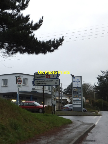 Photo 6"x4" Motor dealer in Winkleigh Winkleigh c2011
