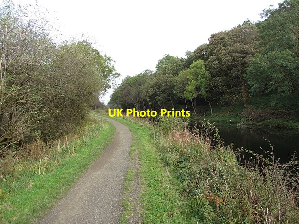 Photo 6"x4" Forth and Clyde Canal Kilsyth c2011