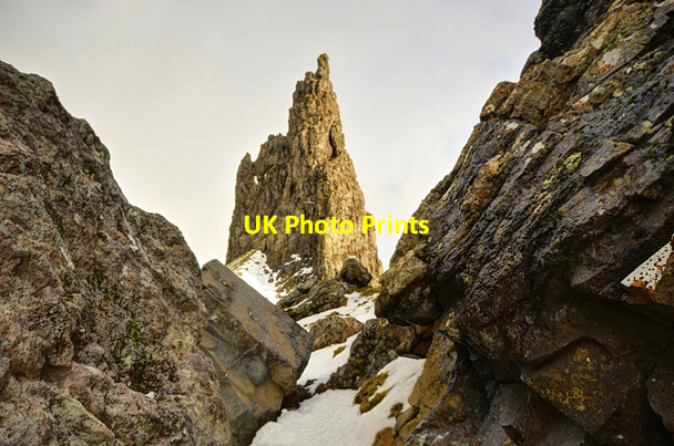 Photo 6"x4" Needle Rock Loch Scamadal c2012