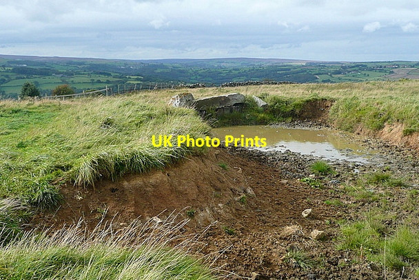Photo 6"x4" Pond at Arundel Hill Green End\/NZ8203 c2011