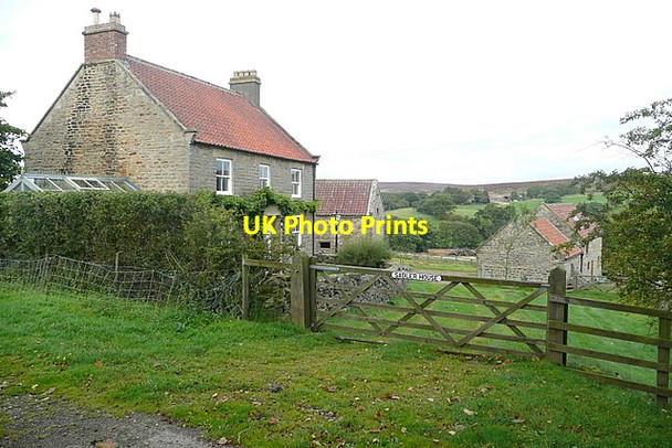 Photo 6"x4" Sadler House Goathland c2011