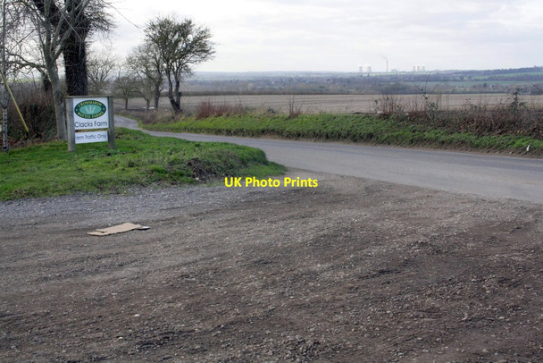 Photo 6"x4" Entrance to Clacks Farm from Clack's Lane Oakley Court c2012