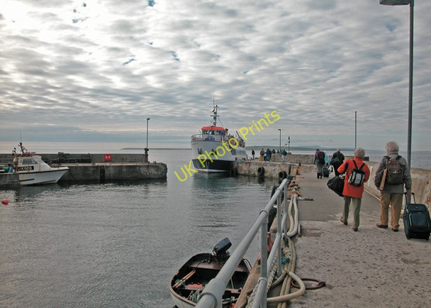 Photo 6"x4" Island ferry John O' Groats c2005