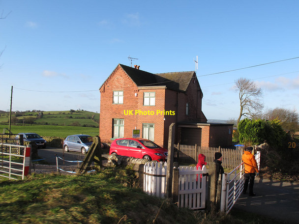 Photo 6"x4" Apesford level crossing Morridge Side c2011