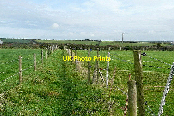 Photo 6"x4" Leaving Treen Penberth\/SW4022 c2011