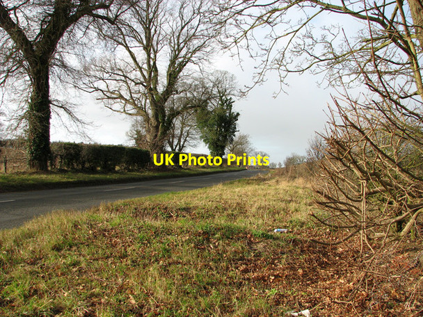 Photo 6"x4" View west along the B1145 East Lexham c2012