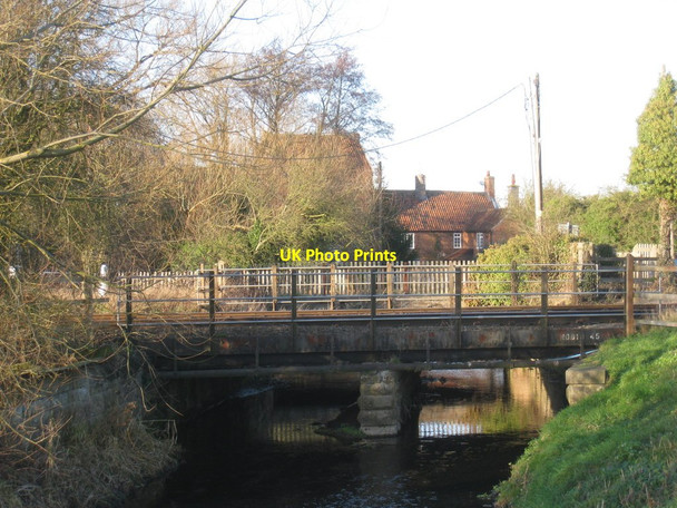 Photo 6"x4" The River Greet, the railway bridge and Rolleston Mill Rolleston\/SK7452 c2012