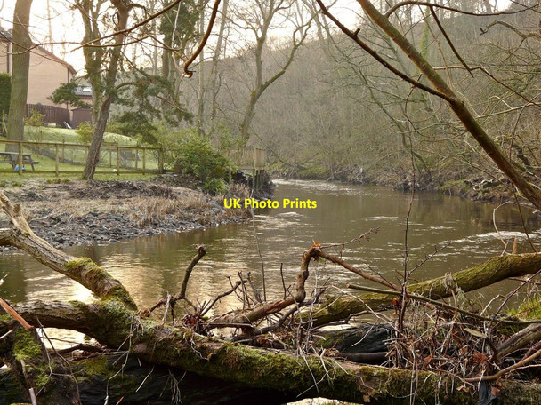 Photo 6"x4" River Avon, Linlithgow Linlithgow c2012