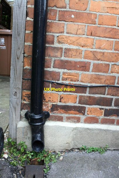 Photo 6"x4" Benchmark on #38 Hayfield Road Oxford\/SP5106 c2011