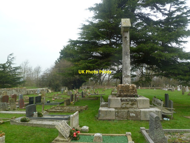 Photo 6"x4" Sturminster Marshall, churchyard cross Sturminster Marshall c2012