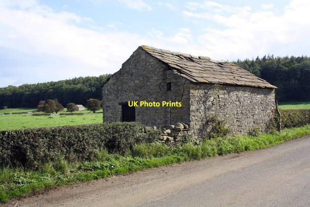Photo 6"x4" Barn on east side of Gale Bank Wensley\/SE0989 c2011