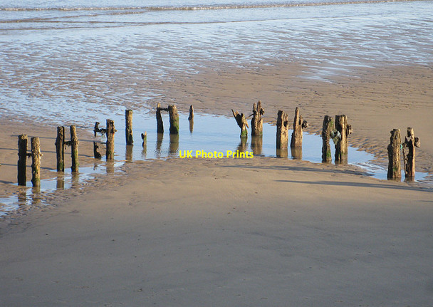 Photo 6"x4" Groyne remains, Sandsend Sandsend\/NZ8612 c2012