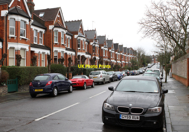 Photo 6"x4" Muswell Avenue Friern Barnet c2012