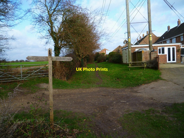 Photo 6"x4" Crossing paths with picnic table at Hunston Donnington\/SU8502 c2012