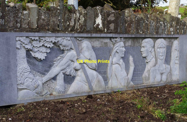 Photo 6"x4" Sculpture at Teach Ceoil, Church Street, Ennistymon Ennistimon c2011
