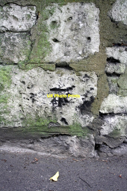 Photo 6"x4" Benchmark on wall of New Road Fortuneswell c2011