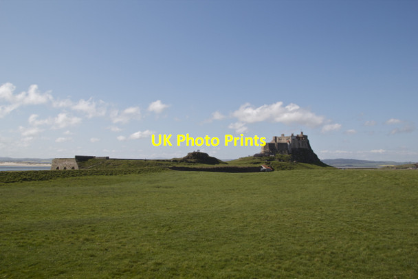 Photo 6"x4" Lindisfarne Castle plateau Holy Island Holy Island\/NU1241 c2011