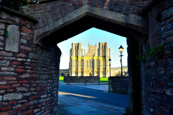 Photo 6"x4" Wells: Gate leading to Cathedral Wells c2012