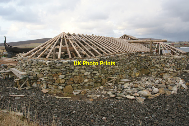Photo 6"x4" Replica Viking Longhouse, Haroldswick Bothen c2012 P2