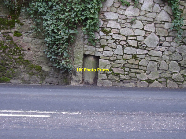 Photo 6"x4" Hidden away Exeter c2012