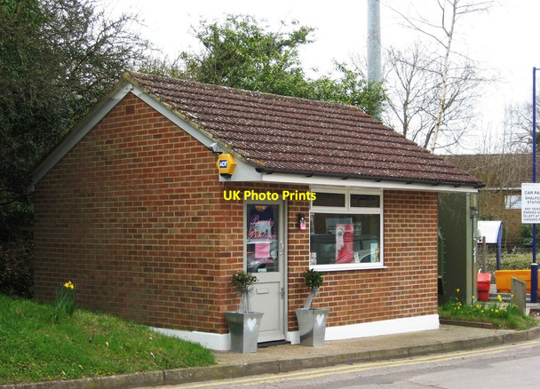 Photo 6"x4" Beauty Boutique, Station Approach, Shalford Guildford c2011