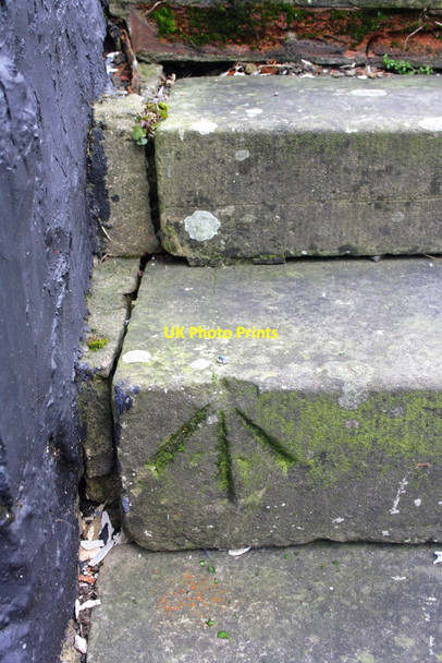 Photo 6"x4" Benchmark on the steps to the Hart of Harwell pub Harwell\/SU4989 c2012