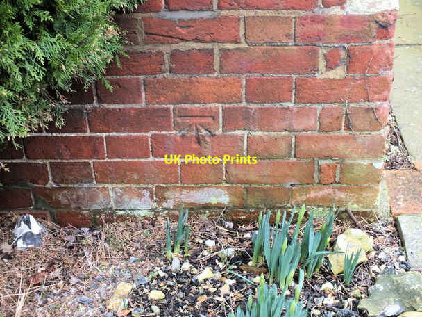 Photo 6"x4" Benchmark on the Cheese House Salisbury c2012