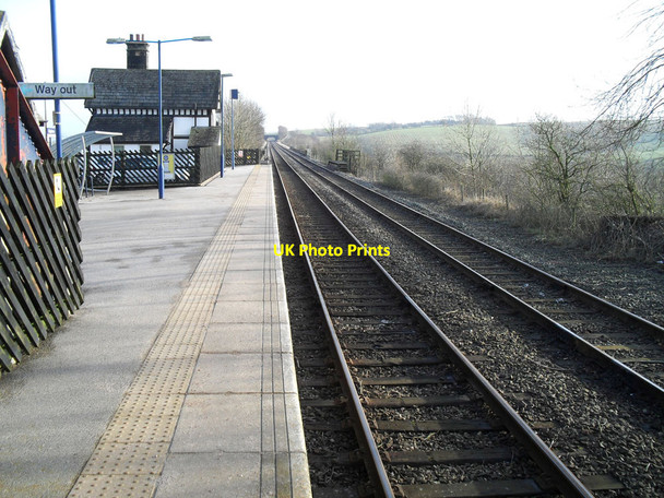 Photo 6"x4" Clapham station Keasden c2012