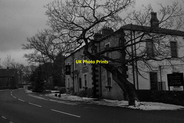 Photo 6"x4" Coach and Horses - Bolton by Bowland Bolton-by-Bowland c2012