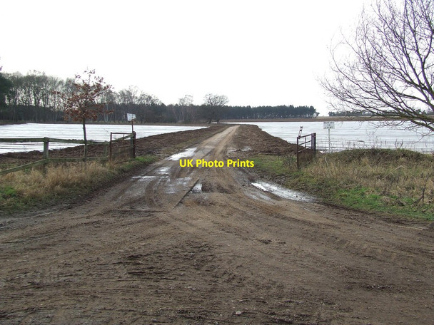 Photo 6"x4" Farm Track Barton Mills c2012
