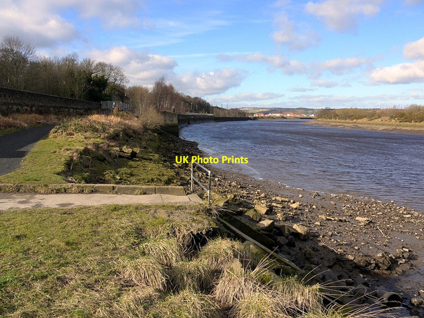 Photo 6"x4" Outlet of Blaydon Burn at River Tyne Blaydon c2012