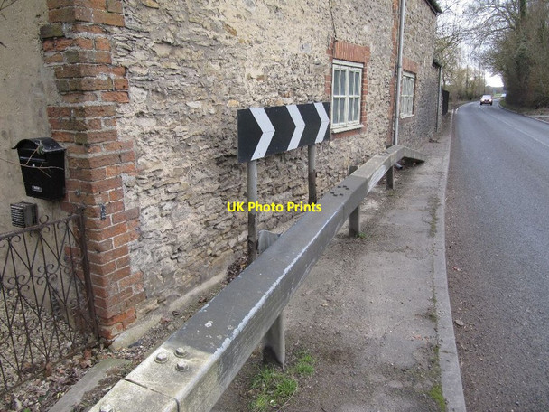 Photo 6"x4" Over the armco Little Milton\/SP6100 c2012