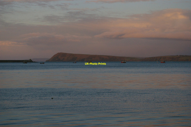 Photo 6"x4" Fishguard harbour Goodwick\/Wdig c2012