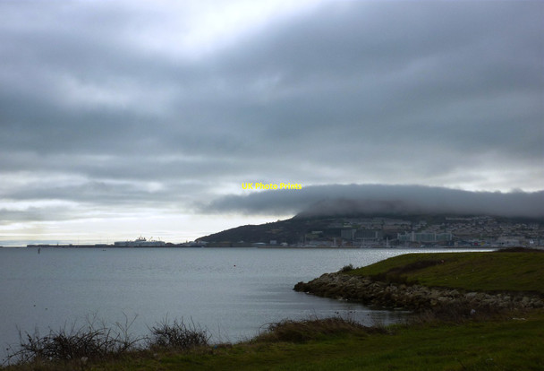 Photo 6"x4" Mist over Portland Fortuneswell c2012
