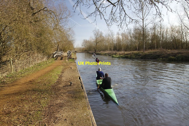 Photo 6"x4" Two more away Midgham Green c2012