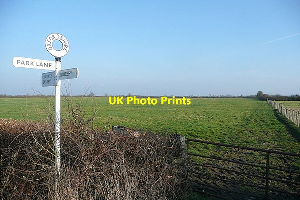 Photo 6"x4" Junction and farmland at Blackacres Goosey c2012