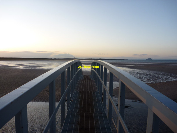 Photo 6"x4" Coastal East Lothian : On The Bridge at Belhaven Dunbar c2012