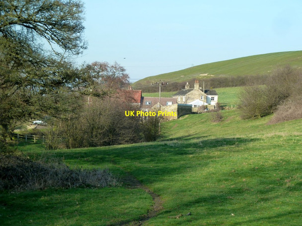Photo 6"x4" Approaching Low Mill Farm Cawthorne\/SE2807 c2012