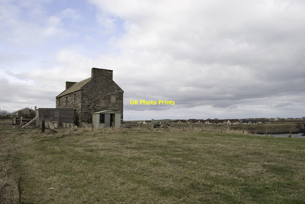 Photo 6"x4" Old building by Broad Haven Wick\/ND3650 c2012