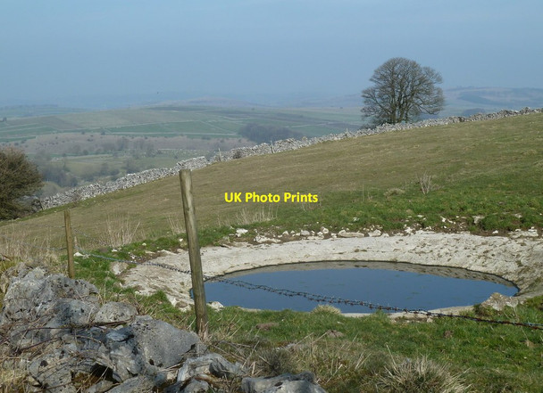 Photo 6"x4" Dewpond above Taddington Taddington\/SK1471 c2012