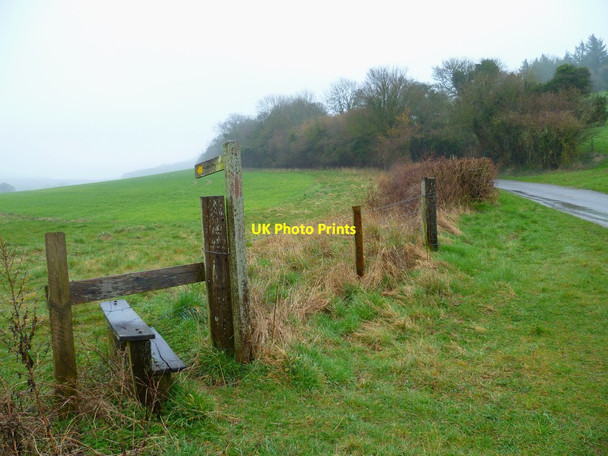 Photo 6"x4" Footpath and road north east of Stoughton Stoughton\/SU8011 c2012