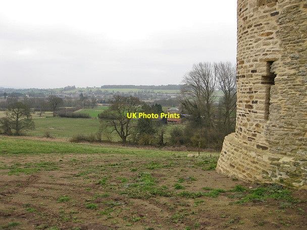 Photo 6"x4" View to Welburn Coneysthorpe c2012