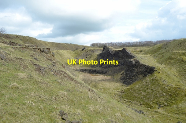 Photo 6"x4" Calton Hill Quarry Blackwell\/SK1272 c2012 P1