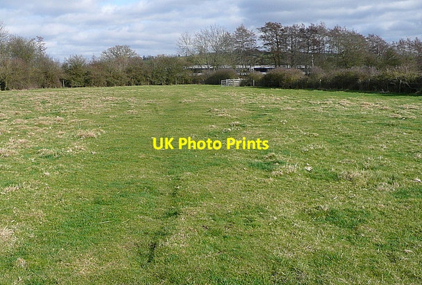 Photo 6"x4" Towards the railway Dorton c2012
