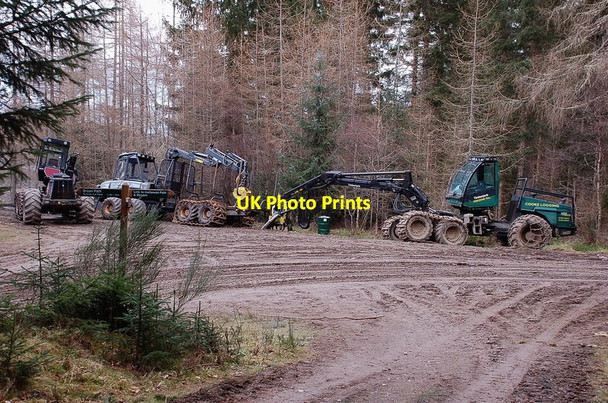 Photo 6"x4" Forestry machinery, Ladywell Plantation Inver\/NO0142 c2012