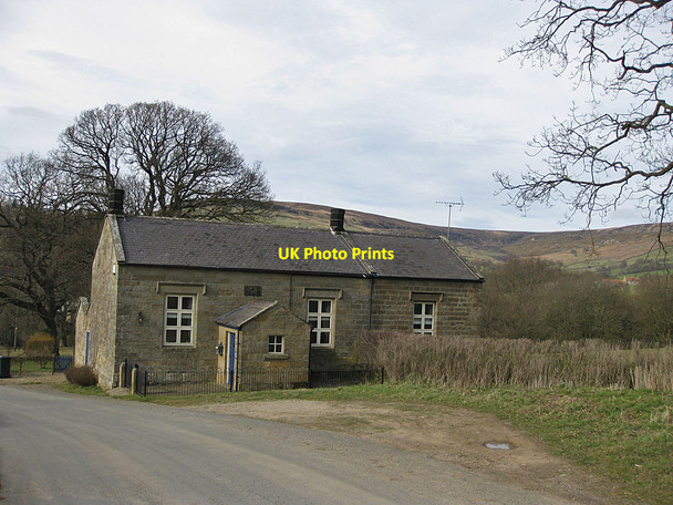 Photo 6"x4" The old school, Church Houses, Farndale Church Houses c2012